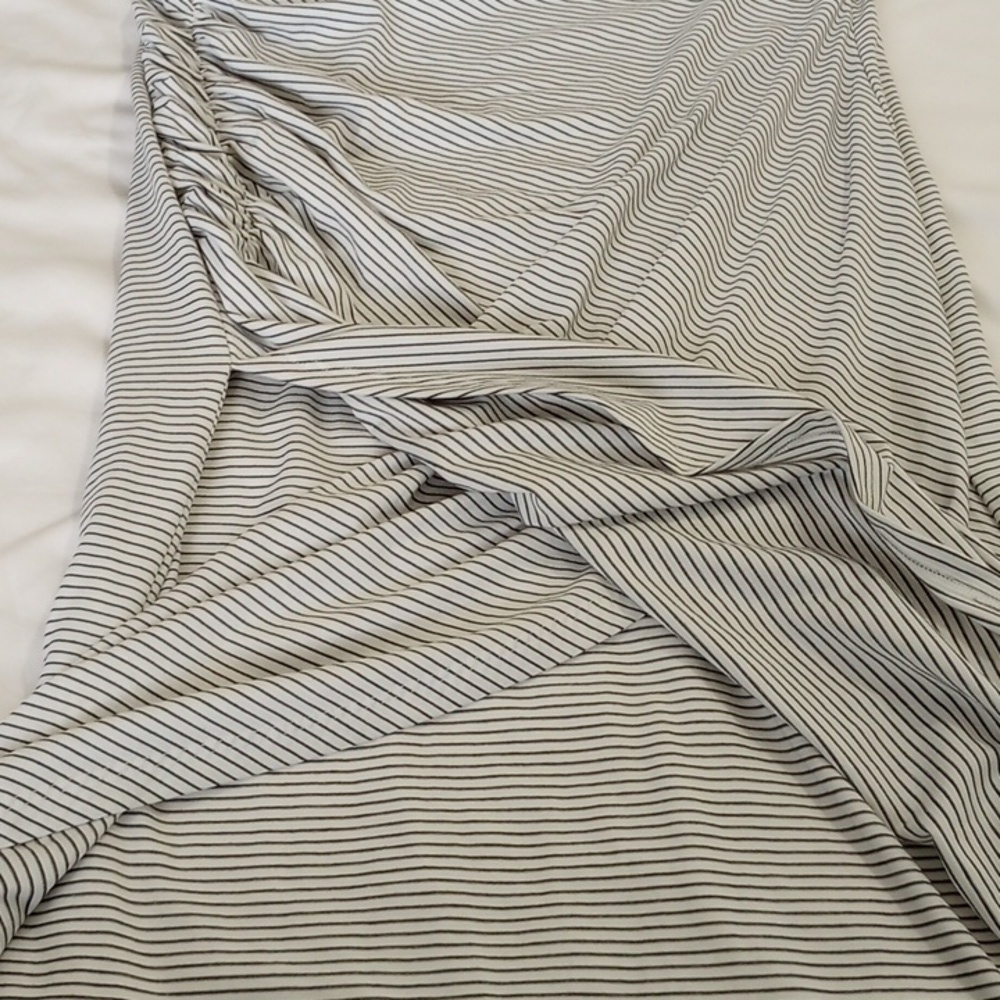 Gibson Latimer Womens Midi Dress Sz L Black & White Striped Scoop Neck Ruched - Picture 10 of 10